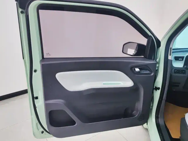 Wuling Hongguang Mini EV — Фото автомобиля 7