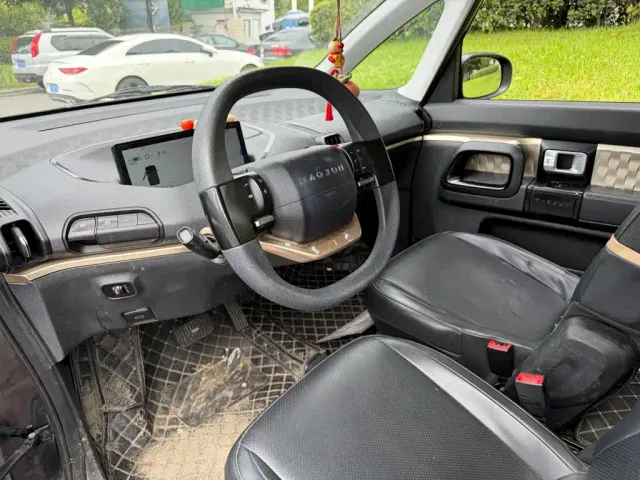 Baojun KiWi EV — Фото автомобиля 7