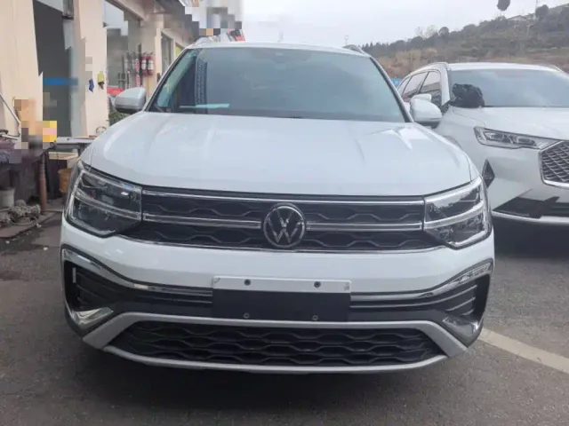 Volkswagen Tharu — Фото автомобиля 18