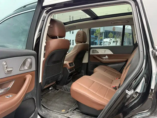 Mercedes-Benz GLS-Class — Фото автомобиля 13