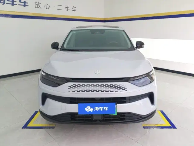 Leapmotor C11 — Фото автомобиля 2