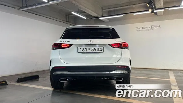 Mercedes-Benz GLA-Class — Фото автомобиля 4