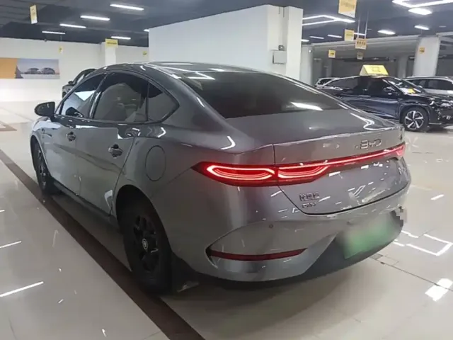 BYD Qin PLUS — Фото автомобиля 4