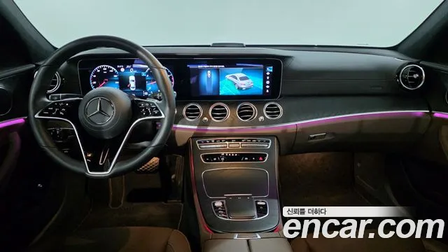 Mercedes-Benz E-Class — Фото автомобиля 7