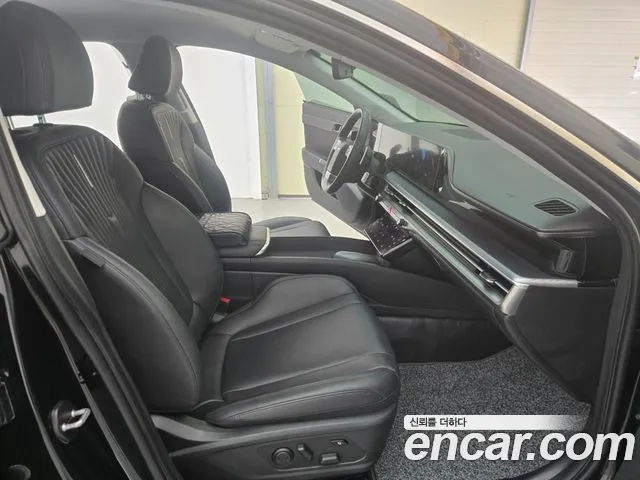 Hyundai Grandeur GN7 — Фото автомобиля 11