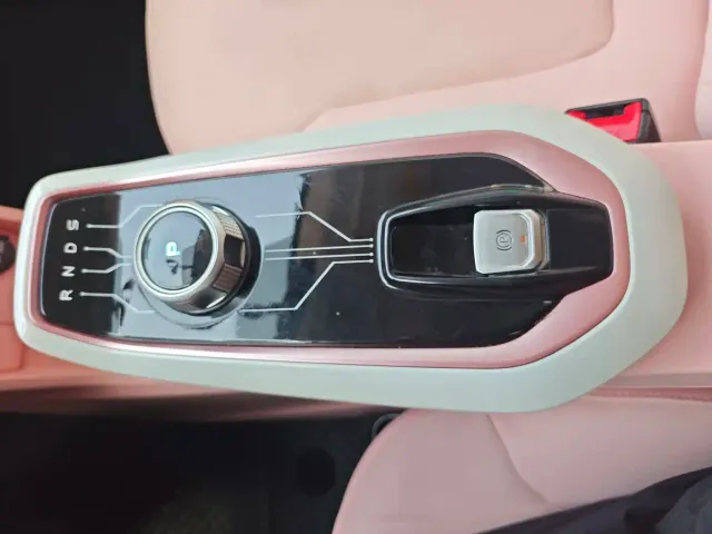 Changan Benben E-Star — Фото автомобиля 8