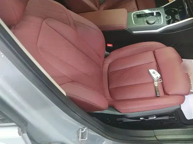 BMW 3 Series — Фото автомобиля 24