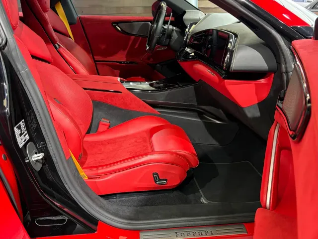 Ferrari Purosangue — Фото автомобиля 17