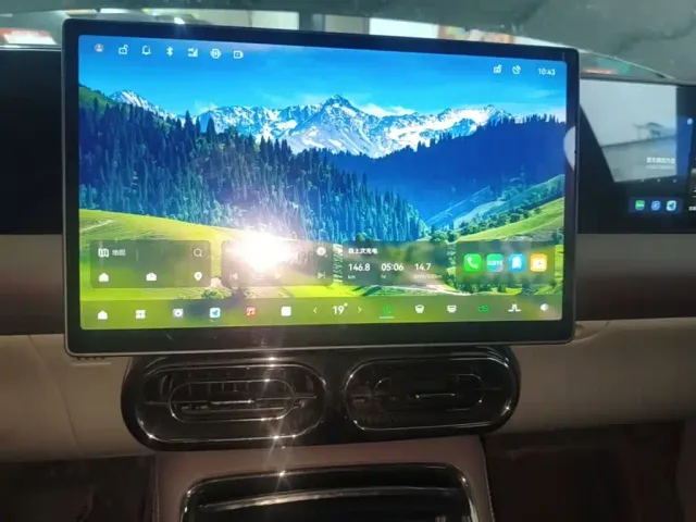 Leapmotor Leapmotor C11 2024 Pure Electric 580 Premium Edition — Фото автомобиля 12