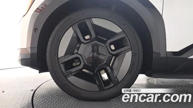 Kia EV9 — Фото автомобиля 5