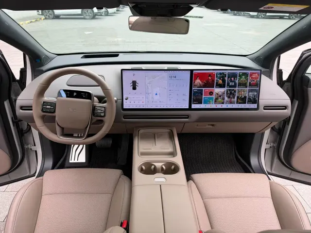 Li Auto i6 — Фото автомобиля 7