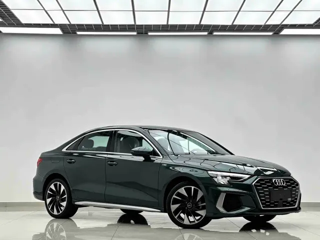 Audi A3 — Фото автомобиля 2