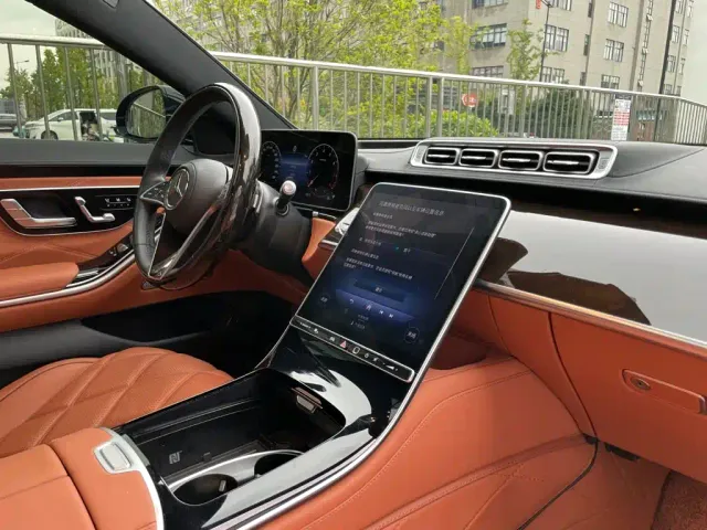 Mercedes-Benz Maybach S-Class — Фото автомобиля 21