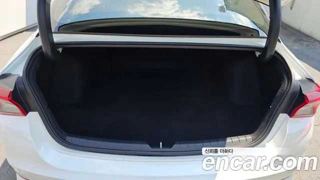 Kia K5 Signature — Фото автомобиля 15