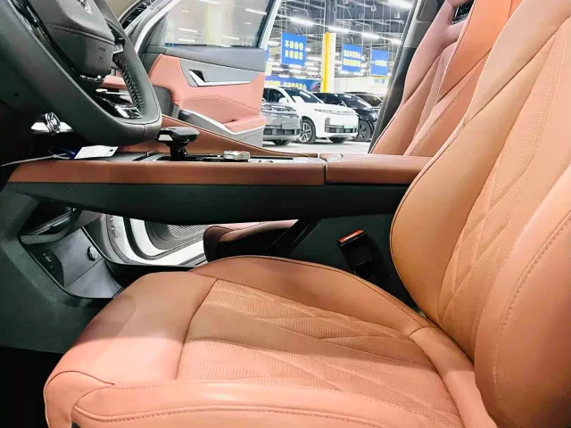 Changan CS75 Plus — Фото автомобиля 10
