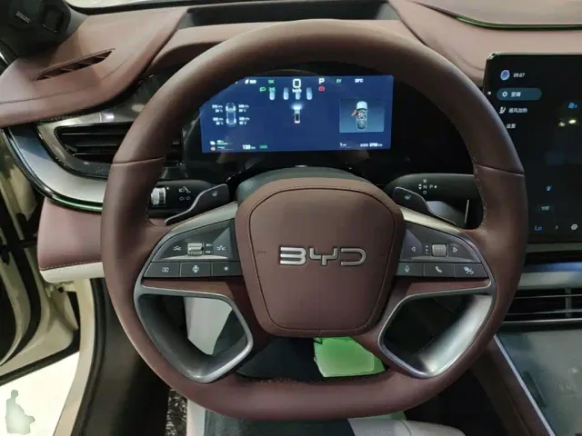 BYD Seal 07 DM-i — Фото автомобиля 10
