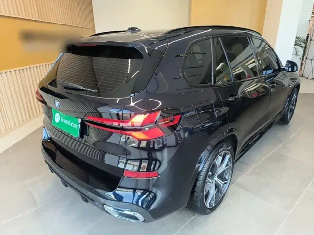 BMW X5 — Фото автомобиля 6