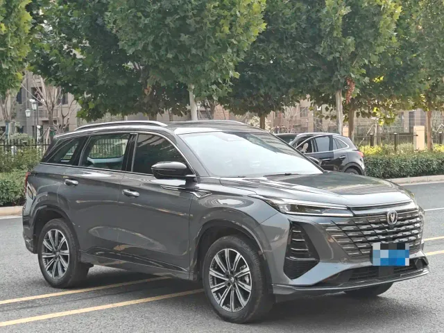 Changan CS75 Plus — Фото автомобиля 3