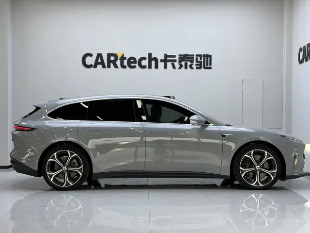 Nio ET5 Touring — Фото автомобиля 8