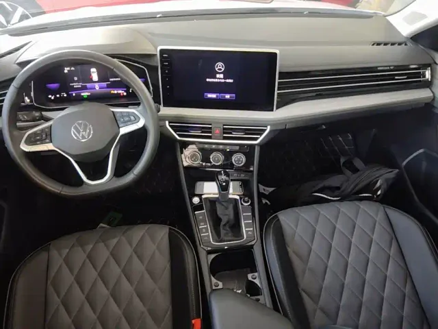 Volkswagen Sagitar — Фото автомобиля 5