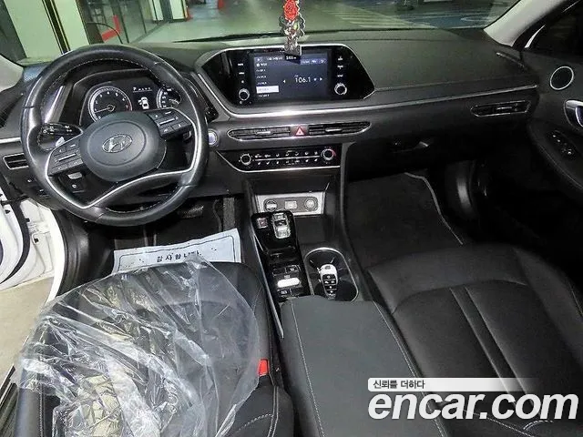 Hyundai Sonata Sonata (DN8) 2.0 LPG(Для проката) — Фото автомобиля 7