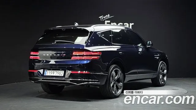 Genesis GV80 2.5T Бензин 2WD — Фото автомобиля 2