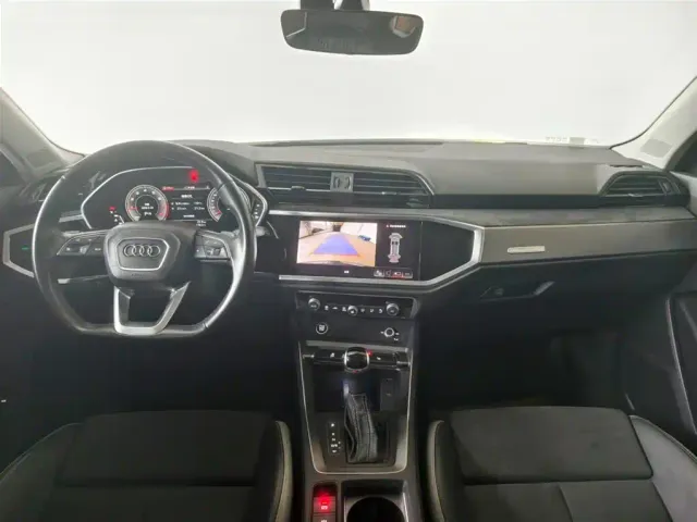 Audi Q3 — Фото автомобиля 5