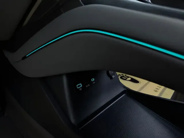 BYD Seal 07 DM-i — Фото автомобиля 24