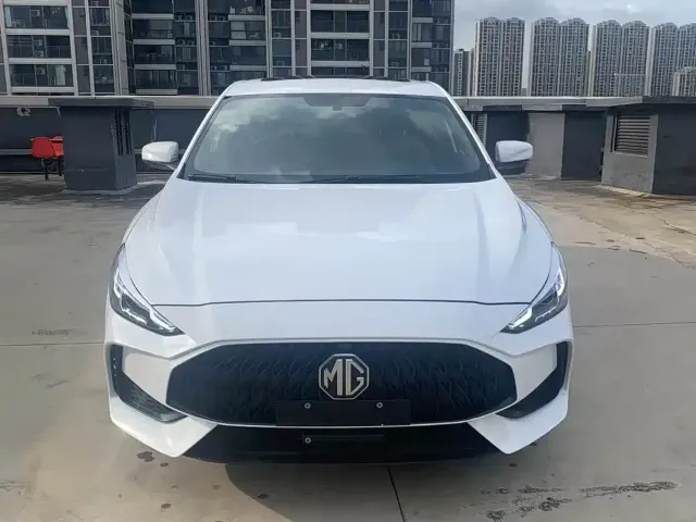 MG MG5 2021 300TGI DCT Youth Luxury Premium Edition — Фото автомобиля 2