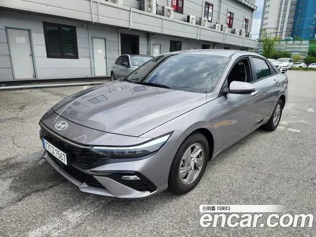 Hyundai AVANTE Новый Avante (CN7) — Фото автомобиля 2