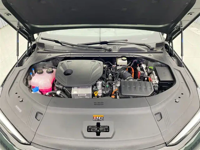 Geely Galaxy Xingyao 8 — Фото автомобиля 25