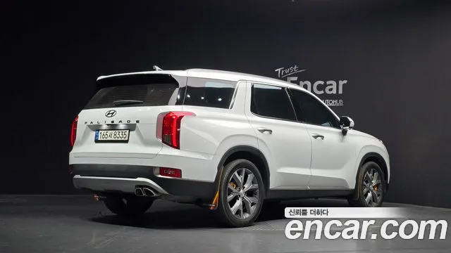 Hyundai Palisade Palisade Дизель 2.2 2WD — Фото автомобиля 2