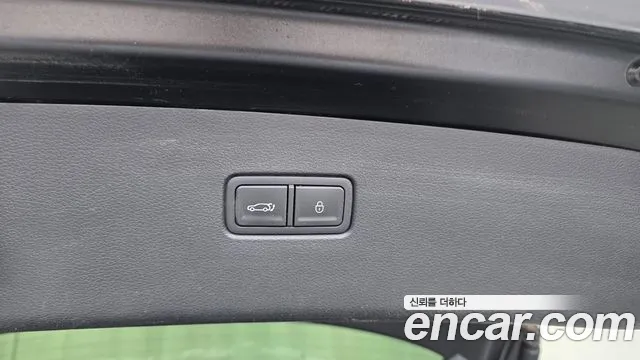 Genesis GV80 — Фото автомобиля 27