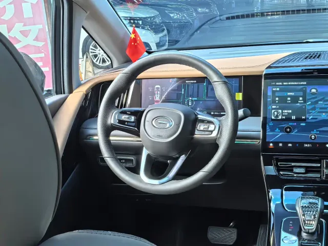 GAC Trumpchi M8 — Фото автомобиля 17