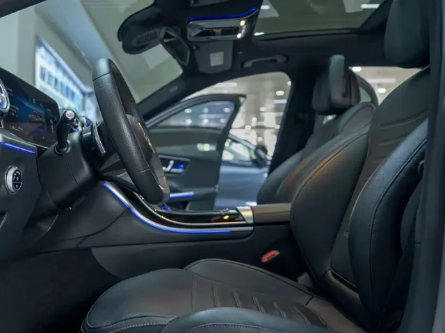 Mercedes-Benz C-Class — Фото автомобиля 14