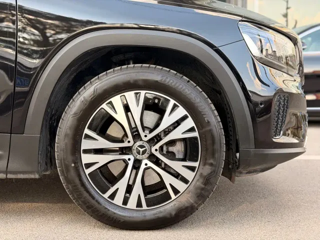 Mercedes-Benz GLB-Class — Фото автомобиля 6