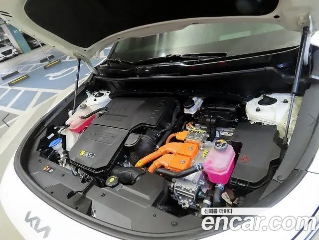 Kia Niro The All New — Фото автомобиля 19