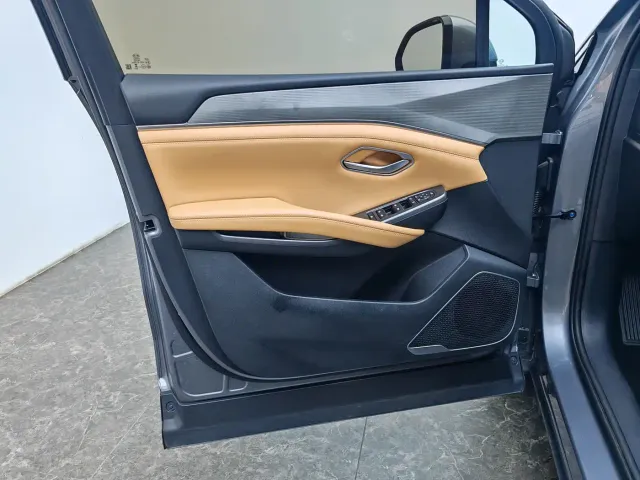 BYD Song L DM-i — Фото автомобиля 19