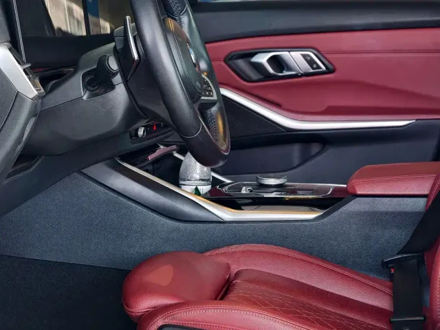 BMW 3 Series — Фото автомобиля 4