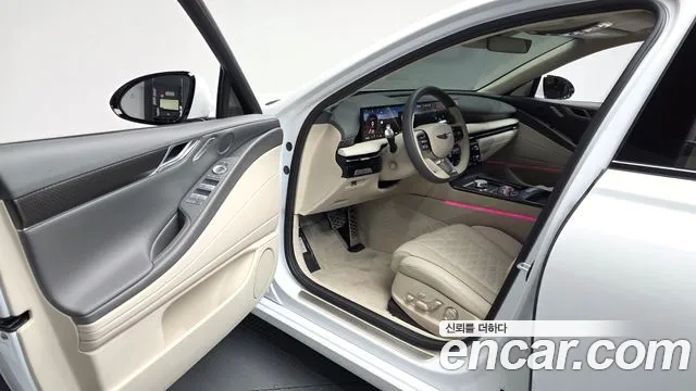 Genesis G80 RG3 — Фото автомобиля 15