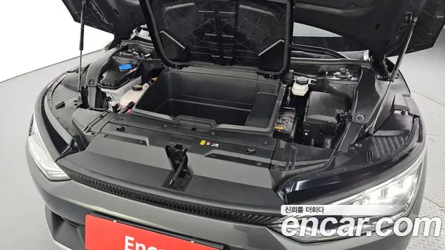 Kia EV6 — Фото автомобиля 6