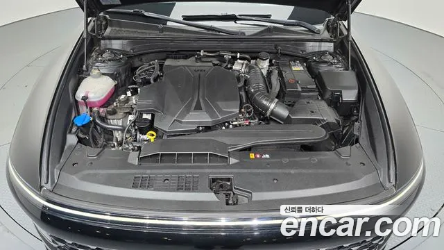 Hyundai Grandeur GN7 — Фото автомобиля 9