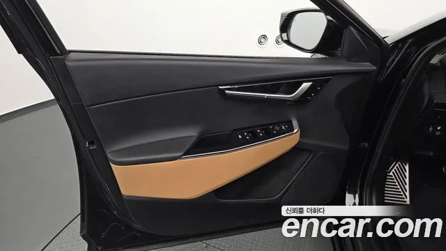 Kia EV6 — Фото автомобиля 13
