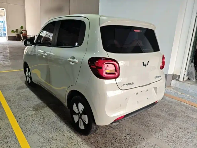 Wuling Hongguang Mini EV — Фото автомобиля 4
