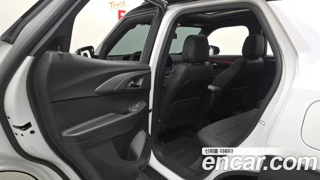 ChevroletGMDaewoo Trailblazer Новый Trailblazer 1.3 турбо 4WD — Фото автомобиля 25