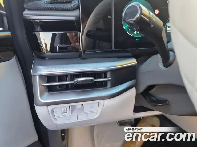 Hyundai Grandeur GN7 — Фото автомобиля 15