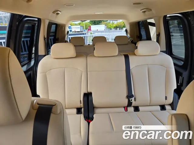 Hyundai Staria Staria — Фото автомобиля 13