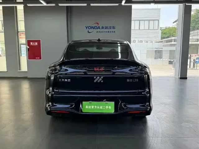 IM Motors LS6 — Фото автомобиля 3