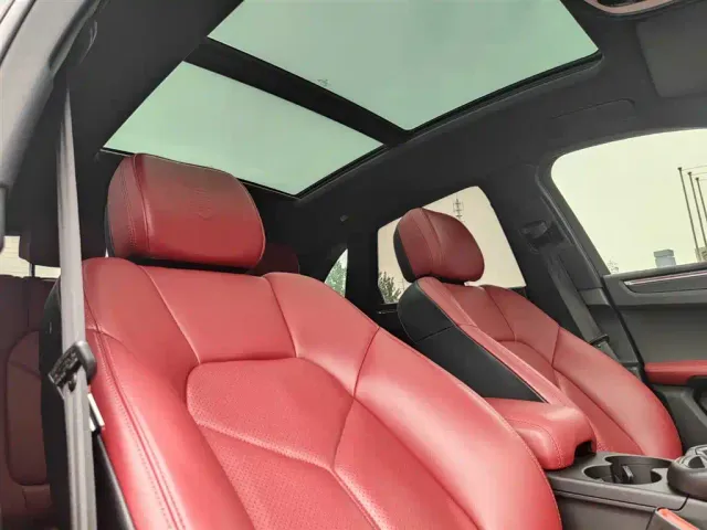Porsche Macan — Фото автомобиля 18