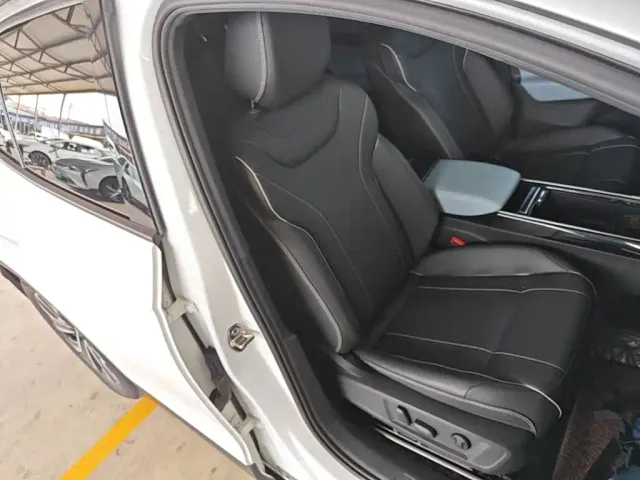 Volkswagen ID.4 X — Фото автомобиля 24